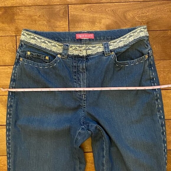 Apriori Denim Jeans with Lace Detail - Picture 10 of 12